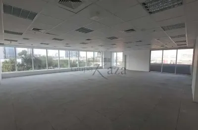 Ponto comercial à venda na Rua Guaraiúva, 512187/135, Brooklin, São Paulo