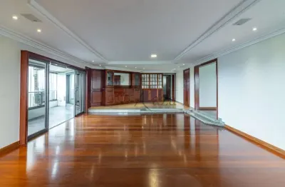 Apartamento com 3 quartos à venda na Rua Curitiba, 522889, Ibirapuera, São Paulo