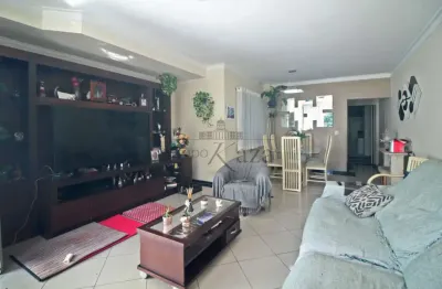 Casa com 4 quartos à venda na Rua Itapiru, 522980, Saúde, São Paulo