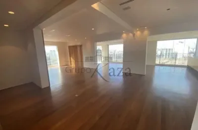 Apartamento com 3 quartos à venda na Avenida Magalhães de Castro, 51228000, Cidade Jardim, São Paulo