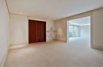 Casa com 5 quartos à venda na Rua Bélgica, 55298, Jardim Europa, São Paulo