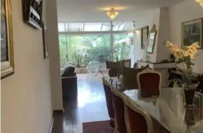 Casa com 4 quartos à venda na Rua Ubatuba, 542383, Pacaembu, São Paulo