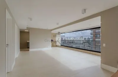 Apartamento com 3 quartos para alugar na Rua Bandeira Paulista, 522582, Itaim Bibi, São Paulo