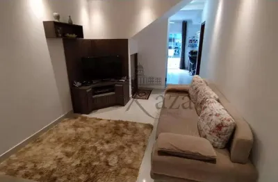 Casa - jardim satélite - 220m² - 3 dormitórios - aceita permuta.