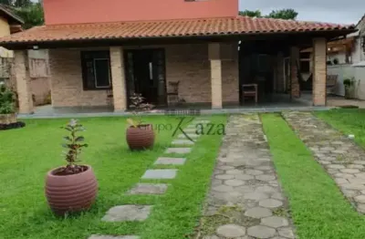Casa - praia da lagoinha - ubatuba - condomínio samola - 3 dormitórios - 212m².