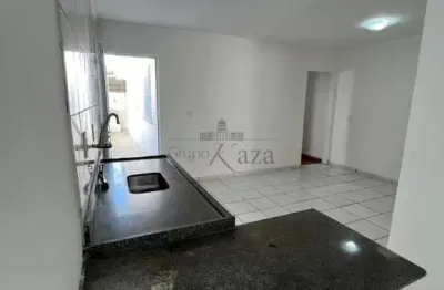 Casa com 3 quartos à venda na Rua Virgem, Jardim Satélite, São José dos Campos