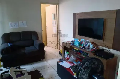 Casa com 2 quartos à venda na Rua Cananéia, Bosque dos Eucaliptos, São José dos Campos