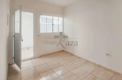Oportunidade - casa padrão - cidade morumbi - 3 dormitórios - 150m2.