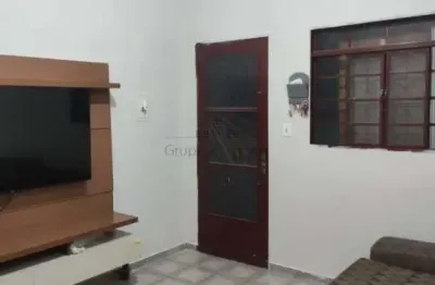 Oportunidade - casa térrea com 2 edículas - cidade morumbi - 2 dormitórios - 100m².