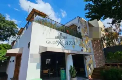 Casa comercial à venda na Avenida Nove de Julho, Jardim Apolo, São José dos Campos