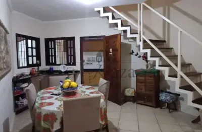 Oportunidade - casa assobradada - santa paula - jacareí - 3 dormitórios - 151m² - estuda permuta.