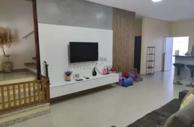 Casa sobrado - villa branca - jacareí - 3 dormitórios - 115m².