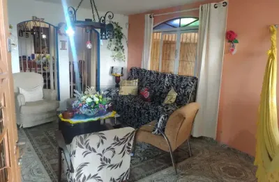 Casa com 3 quartos à venda na Rua Maricá, Jardim Satélite, São José dos Campos