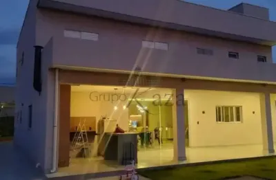 Oportunidade - casa em condomínio - caçapava - condomínio ecopark bourbon - 4 dormitórios - 326m² - aceita permuta.