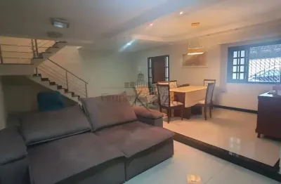 Casa - sobrado - residencial bosque dos ipês - 4 dormitórios - 238m².