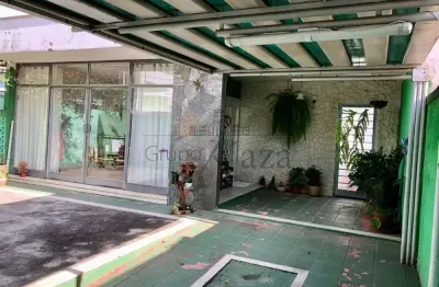 Casa com 4 quartos à venda na Rua Cisne, Jardim Satélite, São José dos Campos