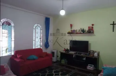 Casa com 3 quartos à venda na Travessa dos Portugueses, Jardim Portugal, São José dos Campos