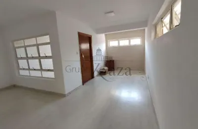 Oportunidade - casa - jardim paraíba - jacareí - 3 dormitórios - 155m².