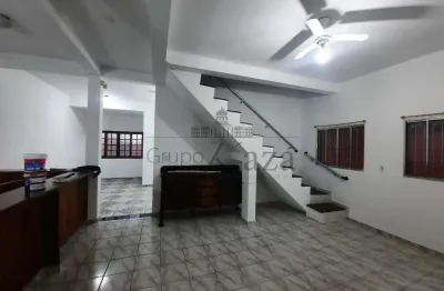 Casa com 3 quartos à venda na Rua Luiz Lyria Lopes, Martim de Sá, Caraguatatuba