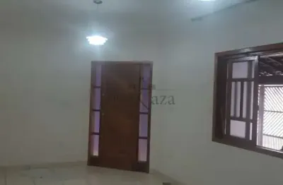 Casa com 3 quartos à venda na Rua Benjamim Franklin, Jardim Oriente, São José dos Campos