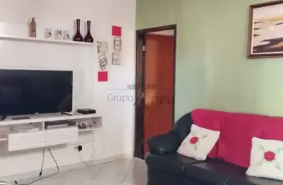 Casa sobrado - jardim são judas tadeu - 3 dormitórios - 150m².