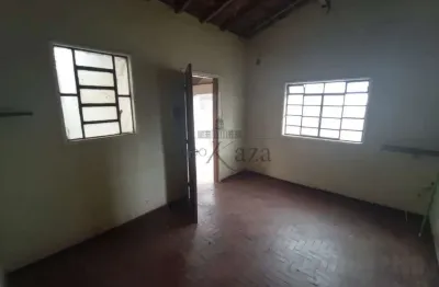 Terreno comercial/residencial - centro - 616m² - consta duas casas antigas para demolição