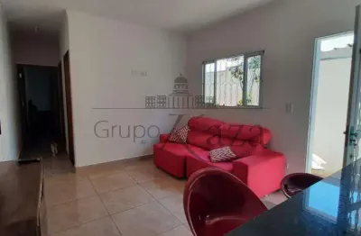 Casa com 2 quartos à venda na Rua Teresina, Parque Industrial, São José dos Campos