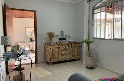 Casa com 3 quartos à venda na Rua Hondo, Jardim Oriente, São José dos Campos