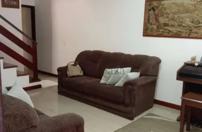 Oportunidade - casa sobrado - bosque dos eucaliptos - 3 dormitórios - 170m².