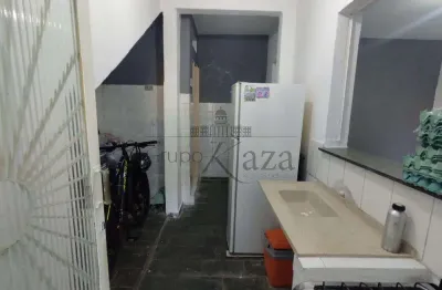Casa com 3 quartos à venda na Rua Osvaldo Macedo Lecques, Jardim Satélite, São José dos Campos