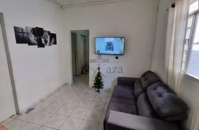 Casa com 6 quartos à venda na Rua Casemiro de Abreu, Jardim Maringá, São José dos Campos