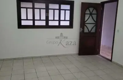 Oportunidade - Casa Sobrado - Residencial Bosque dos Ipês - 3 Dormitórios - 170m².