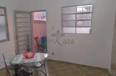 Oportunidade - Casa - Jardim Satélite - 3 Dormitórios - 270m².