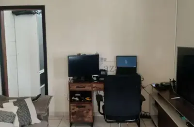 Oportunidade - casa sobrado - jardim das indústrias - 3 dormitórios - 150m²