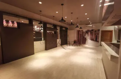 Casa comercial à venda na Rua Munhuacu, Putim, São José dos Campos