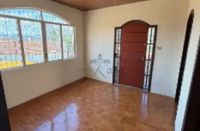 Oportunidade - Casa - Jardim Bela Vista - 2 Dormitórios - 94m².