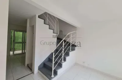 Oportunidade - Casa em Condomínio - Villa Cambuí - Monte Castelo - 2 Dormitórios - 60m²