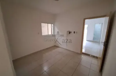 Oportunidade - Casa - Bosque dos Eucaliptos - 2 Dormitórios - 125m².