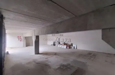 Oportunidade - Galpão em Condomínio - Condomínio Jaguary Open Mall - 100m².