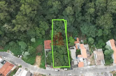 Terreno à venda na Rua Professor Zoe Pereira Beniamino, 513, Jardim Leonor, Cotia