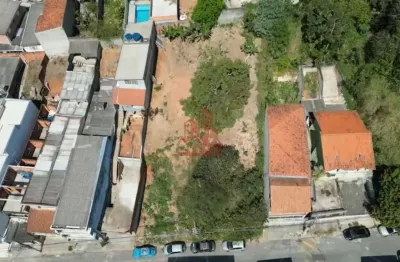 Terreno à venda na Rua Professor Zoe Pereira Beniamino, 348, Jardim Leonor, Cotia