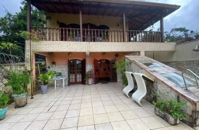 Casa à venda no jardim adelina, cotia – conforto e natureza ao seu alcance