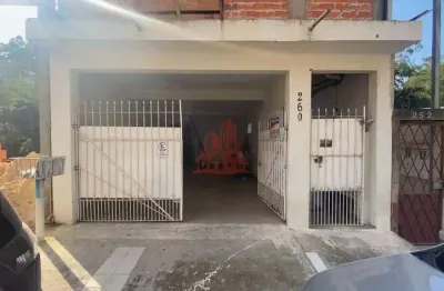 Oportunidade única: 3 casas e uma em construção a 5 minutos do centro de cotia!