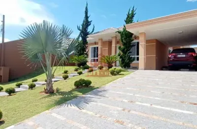 Casa térrea de alto padrão no condomínio haras bela vista – vargem grande paulis