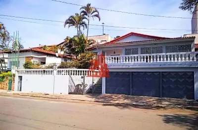Casa comercial para alugar na Rua Água Marinha, 60, Jardim Nomura, Cotia