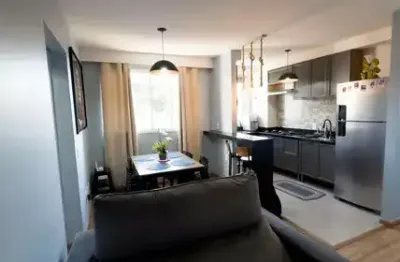 Apartamento moderno com móveis planejados e acabamentos de qualidade