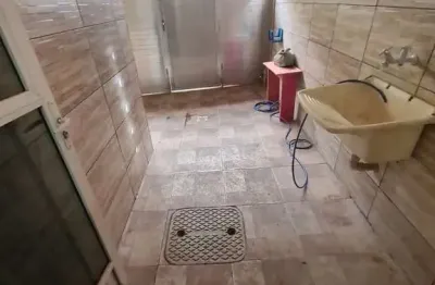 Casa com 2 quartos à venda na Rua Maria Conceição, 126, Centro, Nilópolis