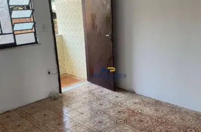 Sobrado com 2 dormitórios à venda por r$ 210.000,00 - tenente jardim - são gonçalo/rj