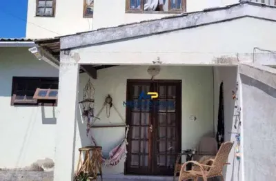 Casa com 3 dormitórios à venda por r$ 500.000 - itaipu - niterói/rj