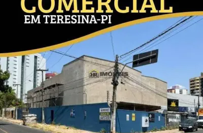 Aluga-se galpão com 750,00 m², localizado na av. homero castelo branco